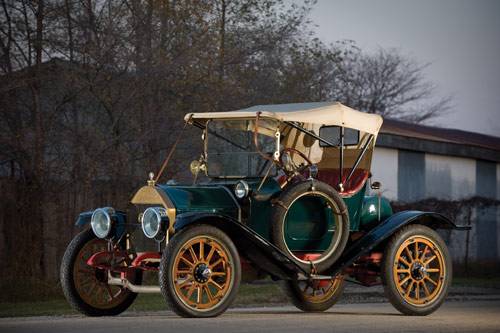 1913 Herreshoff Runabout, estimate: $25,000-$35,000. Photo by Darin Schnabel. Image courtesy RM Auctions.