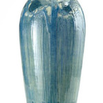 Newcomb College 1909 vase designed by Sadie Irvine. Image courtesy Craftsman Auctions and LiveAuctioneers Archive.
