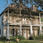 The Spanish Custom House, built in 1784 in New Orleans' historic Bayou St. John neighborhood, sold at Neal Auction Company's Feb. 10, 2009 absolute auction for $1,045,000. Image courtesy Neal Auction Co.