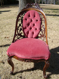 This Belter laminated rosewood slipper chair is valued at about $850. Image courtesy Charles McKemie.
