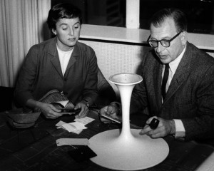 Florence Knoll with Eero Saarinen. Courtesy Knoll International.