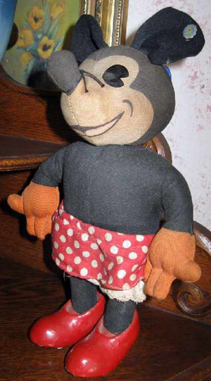 Knickerbocker, known for its Raggedy Ann cloth dolls, made this famous Minnie Mouse. Image courtesy GovernmentAuction.com.