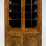Meaders family corner cupboard. Image courtesy Brunk Auctions.