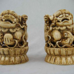 These small foo dogs date to the latter half of the 15th century. Image courtesy Kimball's Auction and Estate Services.