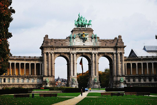 Brussels' Cinquantenaire. Image courtesy Wikimedia Commons.