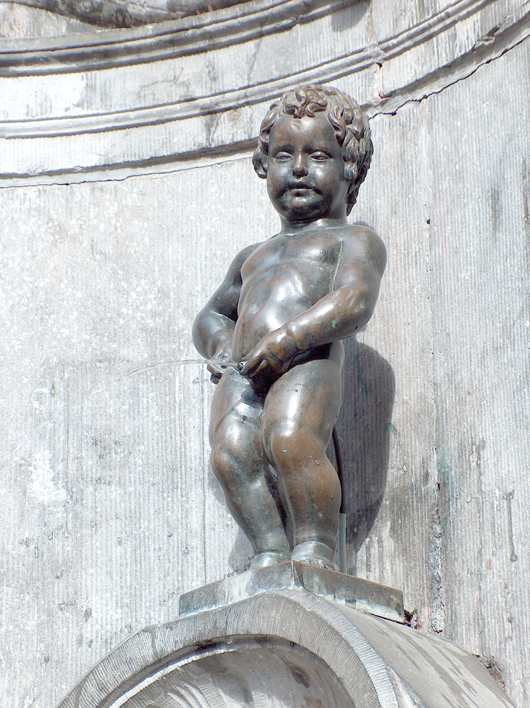  The Manneke Pis is viewed as a symbol of French and Dutch cohabitation in Brussels. Image courtesy Wikimedia Commons.
