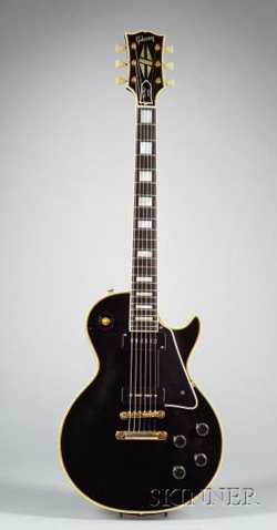 1956 Gibson Les Paul Custom known to collectors as a ‘Black Beauty,’ sold on Oct. 14, 2007 for $47,500 at Skinner Inc. Image courtesy LiveAuctioneers Archive and Skinner Inc.