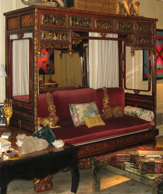 A Chinese red-lacquered and gilt-decorated “opium bed” measuring 7 ft. 3 inches by 7 ft. 7 inches served as a VIP seating area when David Barrett entertained friends. Estimate $3,000-$4,000. Image courtesy LiveAuctioneers.com and Tepper Galleries.