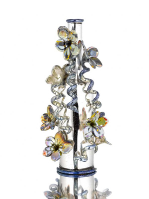 Dale Chihuly, Silvered Piccolo Venetian with Burnt Umber Vines and Flowers, Piece no.:09.1080.v1, Created: 2009, 17 x 9 x 9 inches. Estimate $14,000-$26,000. Buy It Now: $22,000. Image courtesy LiveAuctioneers Archive and ACRIA.