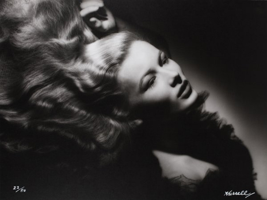 Veronica Lake’s trademark wavy tresses are accentuated in this signed portfolio portrait by George Hurrell. The gelatin silver matte double-weight print, 36 x 48 inches, is in excellent condition and estimated at $1,000-$2,000. Image courtesy Profiles in History.