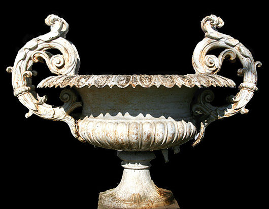 Monumental J.W. Fiske antique American Victorian cast- iron garden urn, circa 1870, (estimate: $5,000-$ 7,000). Image courtesy Kamelot Auctions.