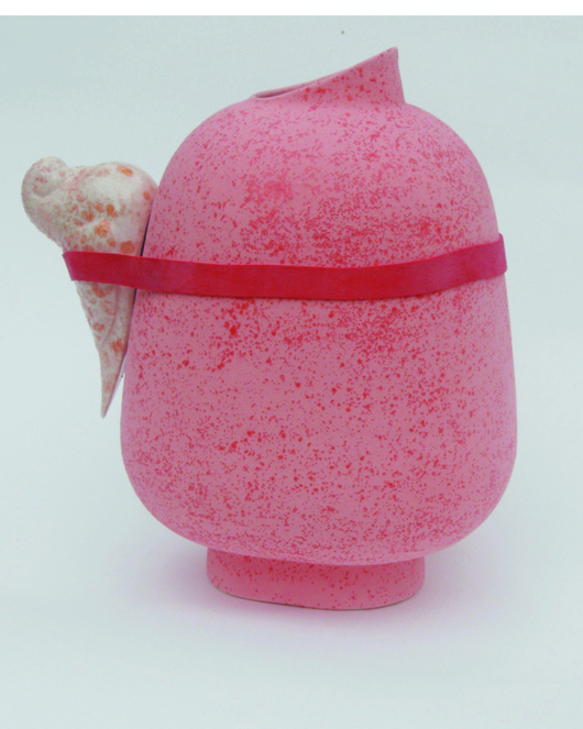 Heidi Bjørgan, ‘Pink Jug,’ 2007. Porcelain, rubberband and a secondhand bird, height 27 width 18cm, to be shown at Collect 2010. Photo: Heidi Bjørgan. Courtesy Galleri Format.