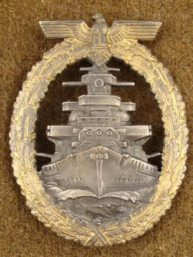The ‘Flotten-Kriegsabzeichen’ was a Nazi naval award presented to crewmembers of battleships and cruisers. The rare badge made by RS&S has an estimate of $1,000-$1,540. Image courtesy of Universal Live.