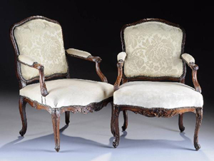 French fauteuils, Hughes&#8217; famous fedora at Simpson&#8217;s sale June 27