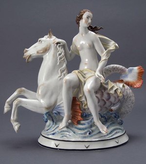 Gustav Oppel’s porcelain Art Deco figure of Venus riding a sea horse is in good condition. The 16-inch-high figure has a $3,000-$5,000 estimate. Image courtesy of Michaan’s Auctions.