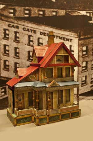 Among the many custom-made homes is this manufactured home made by Bliss around the turn of the 20th century. Image courtesy of The Mini-Time Machine Museum of Miniatures.