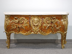 Régence style commode sold for $24,000