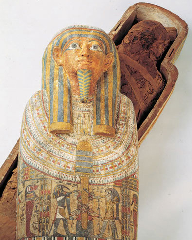 Inner sarcophagus and adult mummy of Nes-pa-qa-shuti, Egypt – approximately 650 B.C., Lipplsches Landesmuseum, Detmold, Germany.