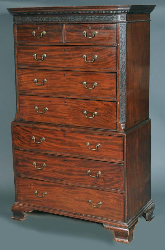 George III mahogany chest on chest, est. $2,500-$3,500. Image courtesy LiveAuctioneers.com and Fairfield Auction.