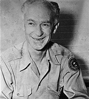War correspondent Ernie Pyle won the Pulitzer Prize in 1944. Image courtesy of Wikimedia Commons.