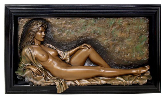 Bill Mack’s bonded bronze sculpture ‘Fascination’ is 32 inches high by 59 1/2 inches by 8 inches deep. It is an artist proof, no. 15 of 25, and has a $1,500-$2,500 estimate. Image courtesy of Austin Auction Gallery.