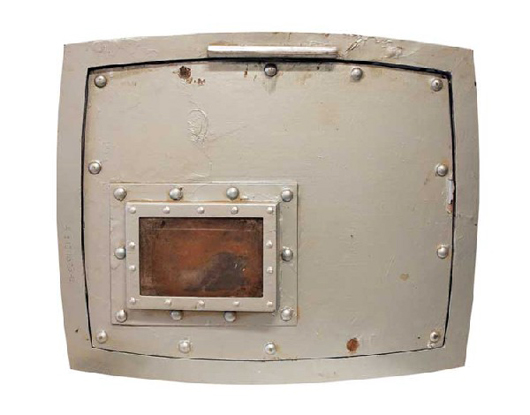 Swan station hatch door, $19,200 to a LiveAuctioneers bidder. Image courtesy LiveAuctioneers.com Archive.