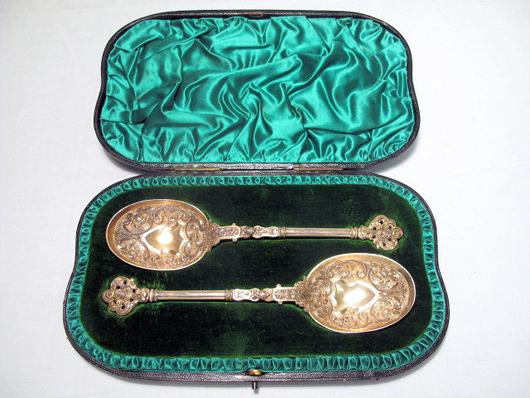 English sterling silver presentation spoons, estimate $250-$350. Auctions Neapolitan image.