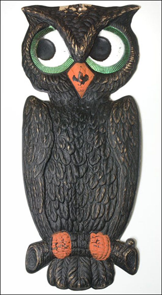Spooky owl diecut. Photo Courtesy of Skidstuff www.trocadero.com/skidstuff