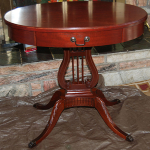 This great little table was made by a famous maker – it and 300,000 of its identical twins. Their collector’s value is slight. Fred Taylor photo.