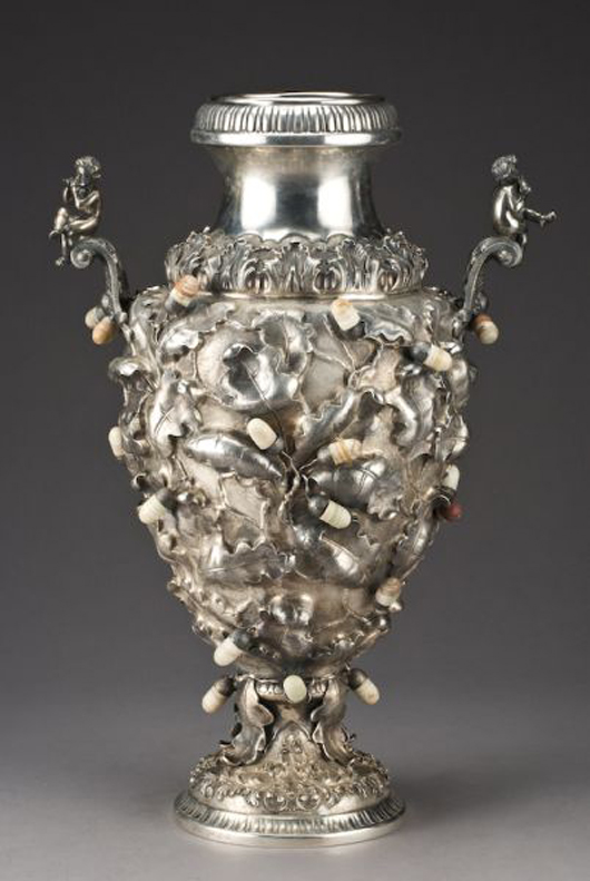 Mario Buccellati silver and agate urn, circa 1933-1944, 139 troy ounces, 20 1/2 inches high, est. $11,000-$15,000. Image courtesy of Dallas Auction Gallery.