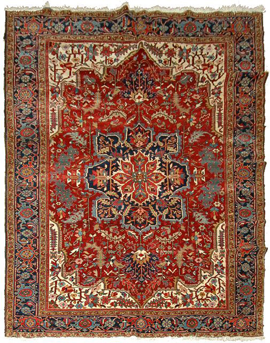 Antique Persian Heriz wool rug, 11'10