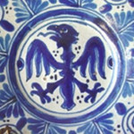 Talavera charger (blue and white). Image courtesy of West Palm Beach Antiques Festival.