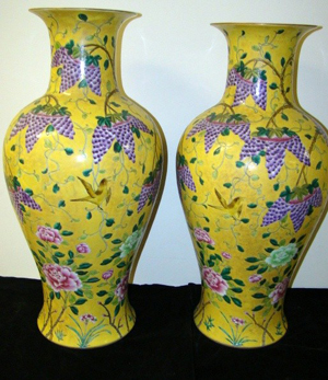Large pair of Chinese early 20th-century enamel on porcelain vases, artist signed and marked. Estimate: $800-$1,000. Image courtesy of T A C Auctions.