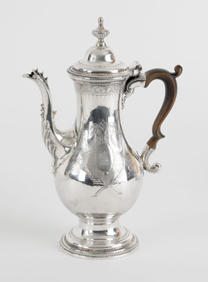 English silversmith Hester Bateman’s touch is on this Georgian silver coffeepot, one of several marked examples of her work in the auction. Crafted 1777-1778, the 11 3/4-inch-tall coffeepot carries a $2,000-$4,000 estimate. Image courtesy of Pook & Pook.