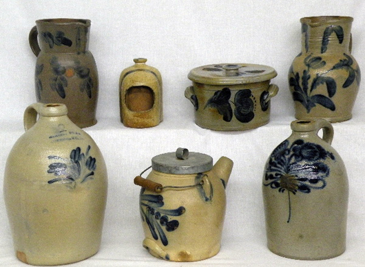 More than a dozen lots of blue decorated stoneware will be offered in the auction. Image courtesy of T. Glenn Horst & Son Inc.
