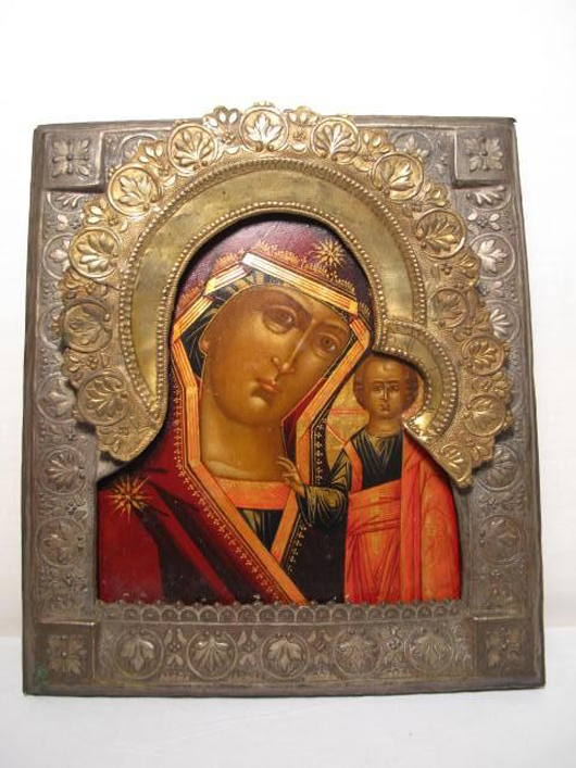 19th-century Russian icon The Kazan Mother of God and The Christ Child delivering a blessing, 8 inches x 9 inches. Estimate $1,200-$1,800. Auctions Neapolitan image.