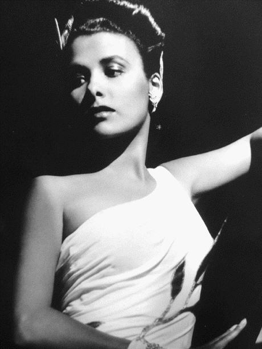 Lena Horne in a circa 1947 publicity still from the MGM archives. Image courtesy of Wikimedia Commons.