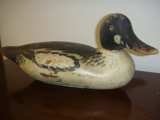 Great folk art carved decoy from a Cape Cod estate, attributed to the renowned maker Crowell. Image courtesy of Tim’s Inc.