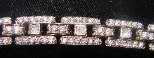18K white gold diamond bracelet, 7 inches long with rectangular-shape links encrusted with more than 5 carats of diamonds. Est. $4,000-$6,000. Image courtesy of Professional Appraisers & Liquidators.