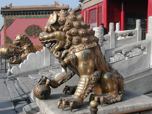 Forbidden City Imperial Guardian Lions. Jan. 18, 2003 photo by Allen Timothy Chang, licensed under the Creative Commons Attribution-Share Alike 3.0 Unported license.