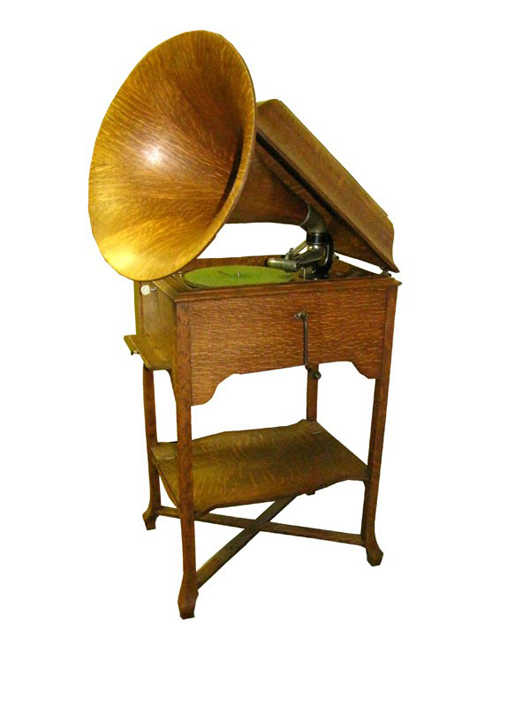   Victor Talking Machine Co. built this School House Victrola in a quartersawed oak case and stand. Auctioneer Bob Courtey estimates the scarce Victrola will sell for between $6,000 and $9,000 at his May 28 auction in Millbury, Mass. Image courtesy LiveAuctioneers Archive and Bob Courtney Auctions.