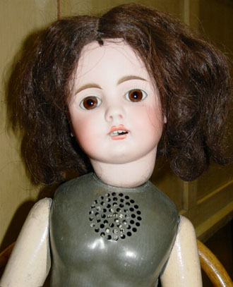  Edison talking doll with internal cylinder, an example of which was featured on the cover of the April 26, 1890 issue of Scientific American. Tin torso with Simon & Halbig bisque head. Original retail price $10. Photo copyright Catherine Saunders-Watson.