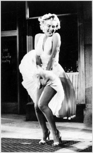 Marilyn Monroe depicted in the famous subway-grate scene in The Seven Year Itch. Photograph by Sam Shaw, auctioned May 21, 2005 by Estates On Line. Image courtesy of LiveAuctioneers.com Archive and Estates On Line LLC.