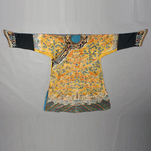 This embroidered silk dragon robe displaying nine golden dragons flying amid swirling clouds and flaming pearls, above crashing waves and mountain tops, sold for $26,325 inclusive of premium on July 3. Image courtesy LiveAuctioneers.com Archive and Michaan’s Auctions.