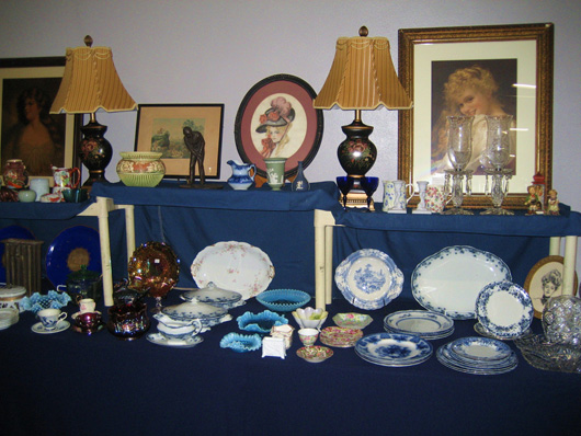 A few of the items available in R.C. Hassell’s booth. Image courtesy of the West Palm Beach Antiques Festival.