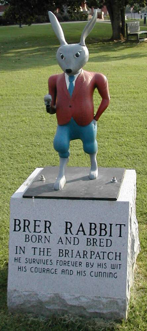 Statue of Br'er Rabbit on the Courthouse lawn in Eatonton, Ga. Photo by mdxi.