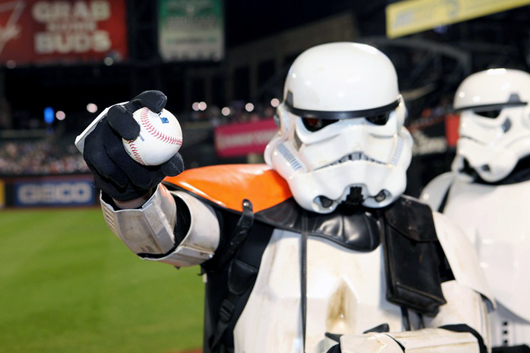 This Stormtrooper is ready to pitch. Image courtesy of Tiffany Mamone, Auction Central News. 