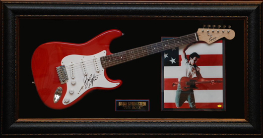 Bruce Springsteen-signed Fender Squire Bullet Strat guitar (est. $2,000-$3,000). Image courtesy of Elite Decorative Arts.