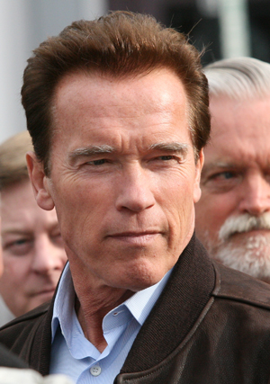 Arnold Schwarzenegger, while governor of California, during a January 14, 2010 visit to the city of Eureka to survey earthquake damage. Photo by Bob Doran, licensed under the Creative Commons Attribution 2.0 Generic license.
