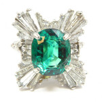 Exquisite ladies’ platinum ring with diamonds and 3-carat oval emerald. Estimate: $20,000-$30,000. Image courtesy of Elite Decorative Arts.